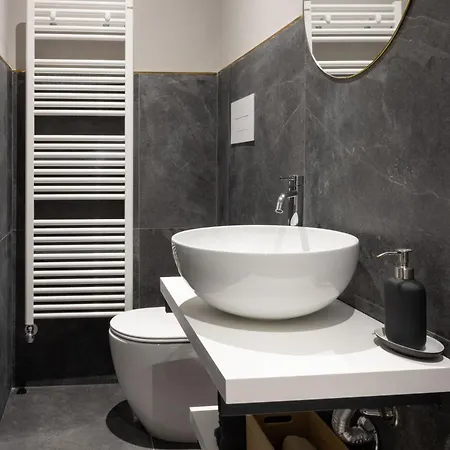 La Porta Blu Apartment *